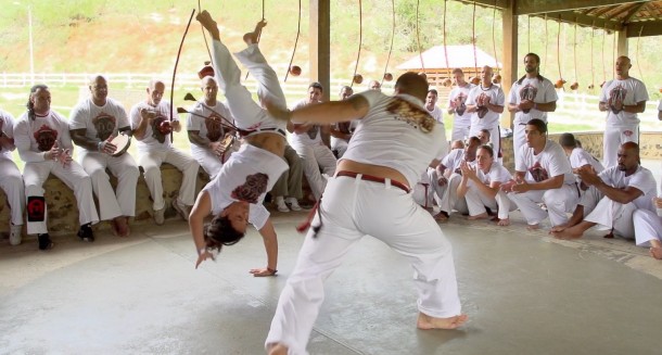 Roda de Capoeira que a equipe do programa Expedições acompanhou para essa edição sobre o jogo-dança